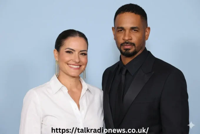 Samara Saraiva with Damon Wayans Jr. at a red carpet event
